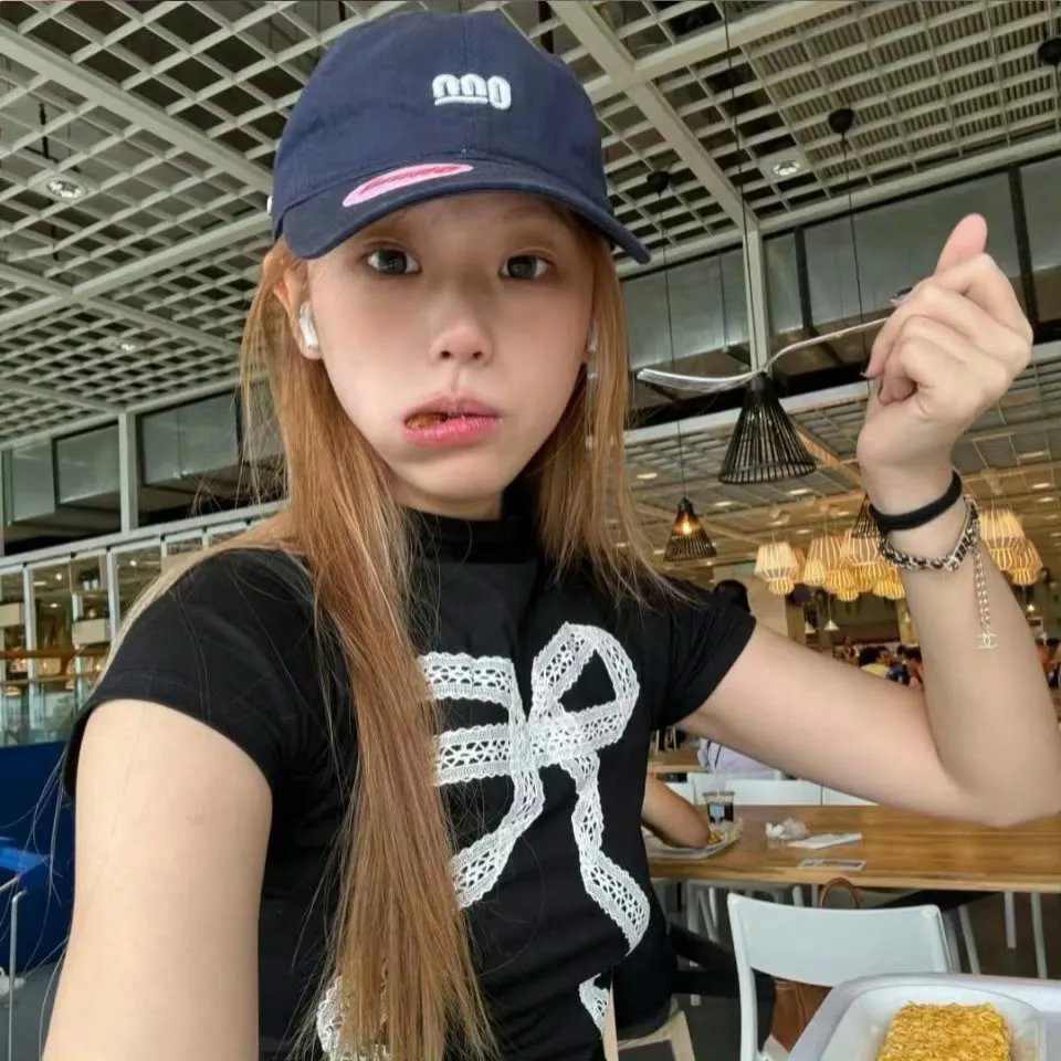 本色